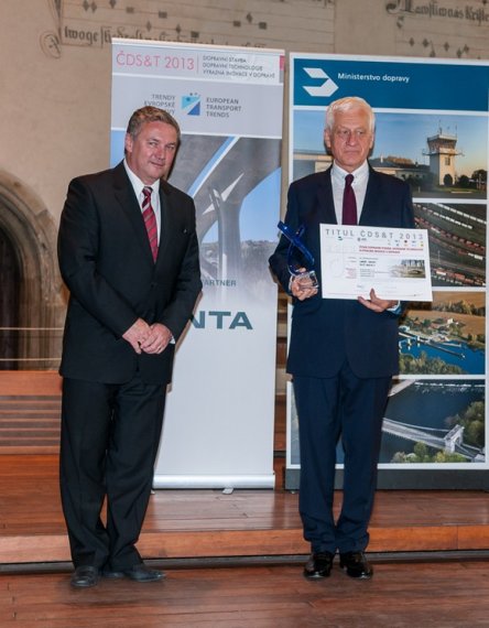 Titul ČDS 2013 z rukou ministra dopravy pro Pragoprojekt
