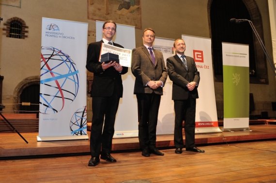 TITUL pro ARS převzal P. Šmelhauz