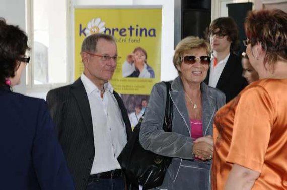 image00008