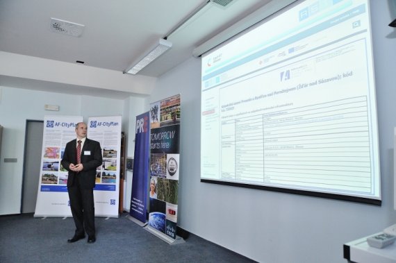 Tomáš Krejčí, obchodní zástupce, Hrdlička s.r.o., Czech ICT Alliance, při prezentaci
