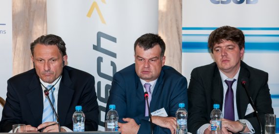 prezentující Pavel Kvasnička, ředitel projektu Kapsch Telematic Services, spol. s r.o.