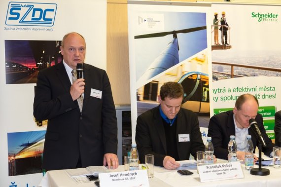 Josef Hendrych - SŽDC, František Kubeš - MMR ČR, Vladislav Smrž - MŽP ČR