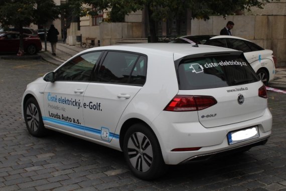 29 e-Golf