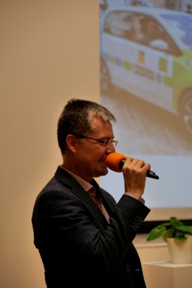16 elektromobilita a udrzitelne zdroje