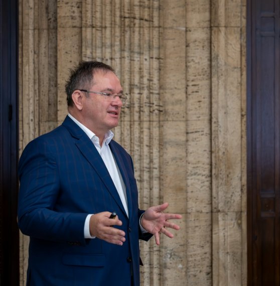 10 libor hladik