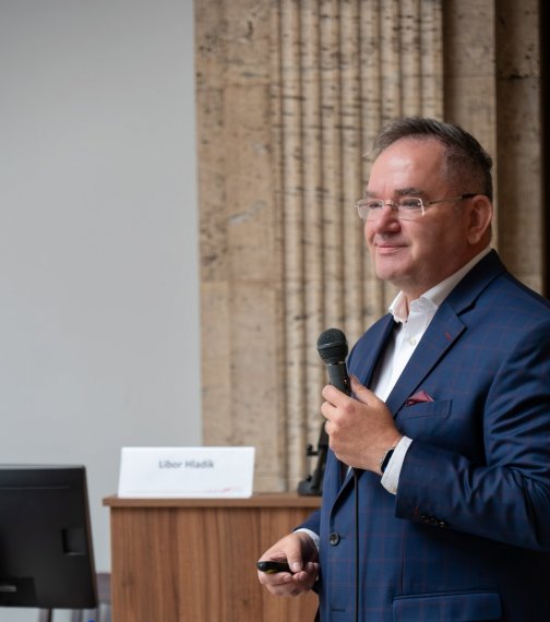 15 Libor Hladík PRE - diskuse