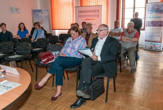 zástupci tisku