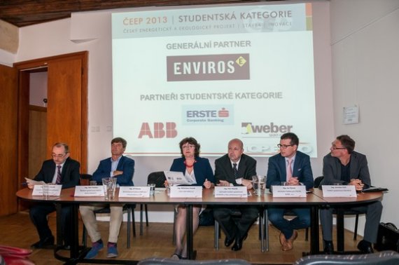 zleva: Ladislav Dvořák (ČS), Petr Palička (PENTA), Miloslava Veselá (TOP EXPO), Petr Klauda (SIEMENS), Jan Šámal (KONE), Jaroslav Vích (ENVIROS)