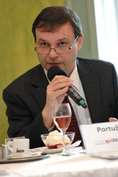 Roman Portužák (pt)