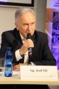 10 josef firt zahajuje 1. konferencni blok