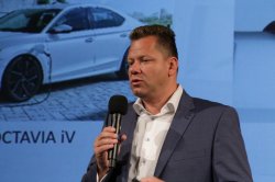 09 miroslav holan skoda auto