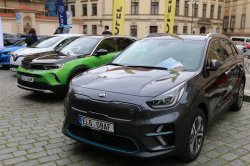 36 kia e niro