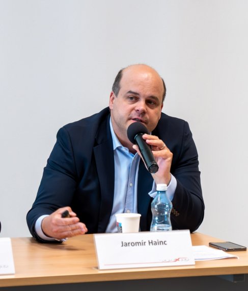 Jaromír Hainc IPR