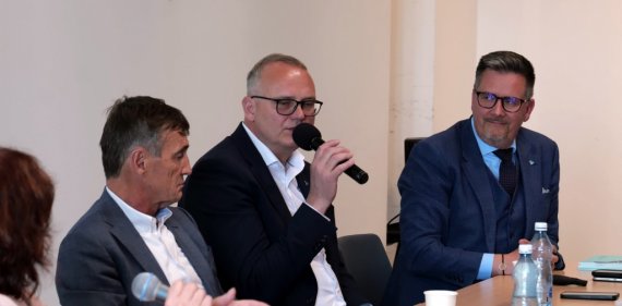P. Palička, M. Soural, E. Forejt